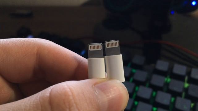 Lightning ORIGINAL vs COPY (FOXCONN) смотреть онлайн