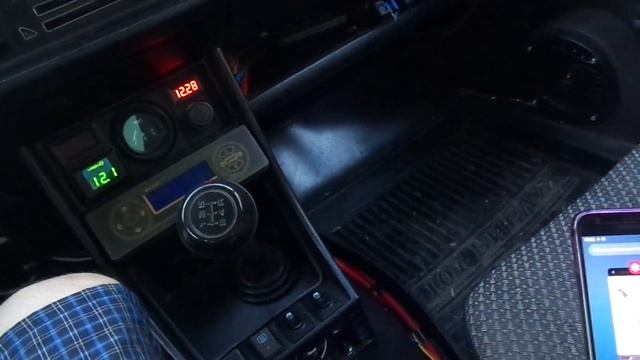 Блютуз для автомагнитолы +Подцветка в багажник. смотреть онлайн