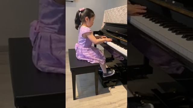 W. Gillock - Flamenco | Yihan Jiang смотреть онлайн