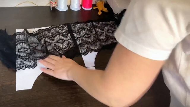 КАК ПОСТРОИТЬ и СШИТЬ ТРУСИКИ. ПРИМЕРКА!! смотреть онлайн