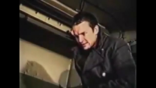 БРАТИШКА Я тебе сыру добавил. ( зелёный слоник) смотреть онлайн