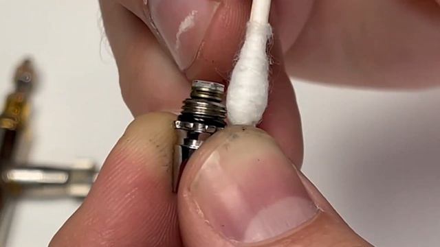 Fix a Bubbling Airbrush: How to Prevent Backflow смотреть онлайн