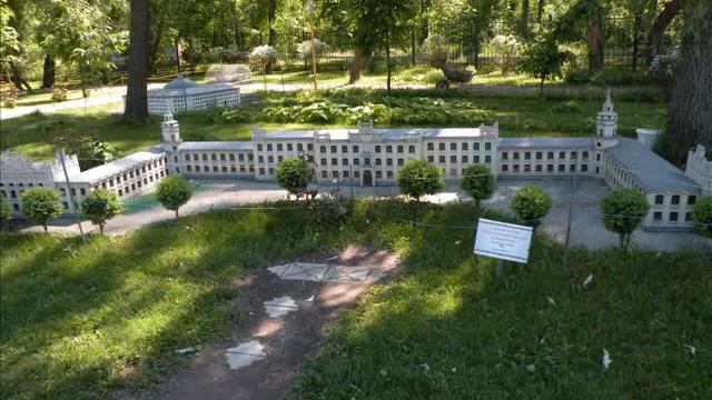 киев в миниатюре_0001.wmv смотреть онлайн