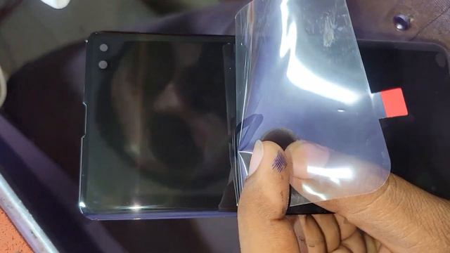 Замена экрана Restoring Old Samsung S10 Plus Cracked - Can it be Restored Restoration смотреть онлайн