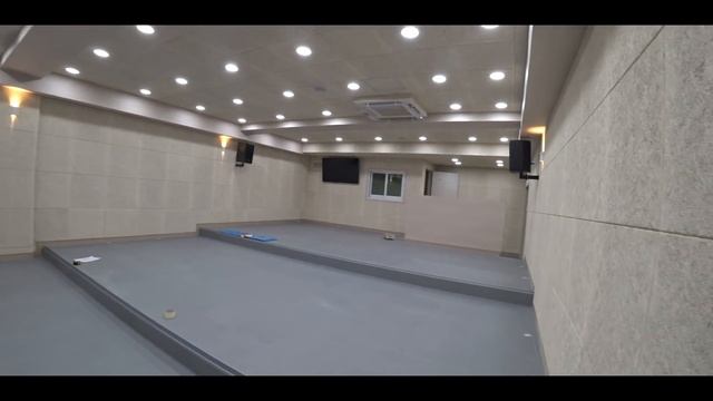 Работа в корее , Установка кресел в корейской школе смотреть онлайн