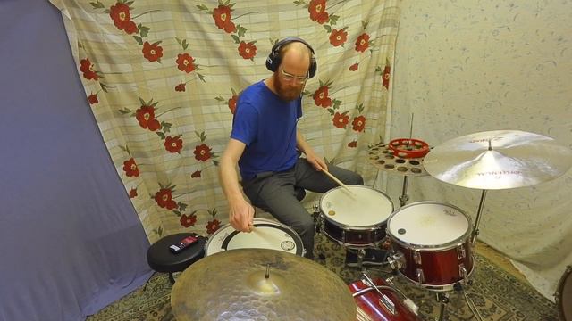Play drums to music... not only a metronome смотреть онлайн