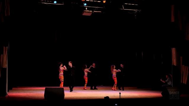 Бачата в Белгороде. Латиноамериканские парные танцы. Dance Life. Johnny Sky – No One's Been As Clos смотреть онлайн