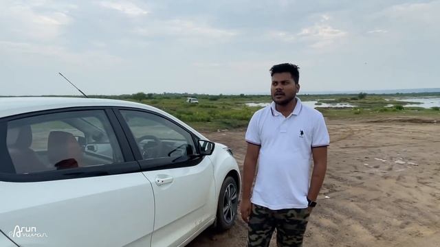 Tata Altroz DIESEL Ownership Review || ₹10 Lakh Hatchback смотреть онлайн