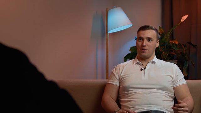 Ведущий Николай Богатырев. Первое интервью. смотреть онлайн