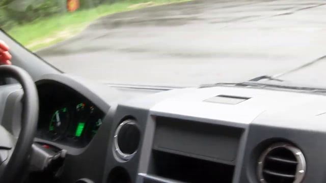 Электромобиль Next Electro. Испытания на ходу. Вид из кабины.