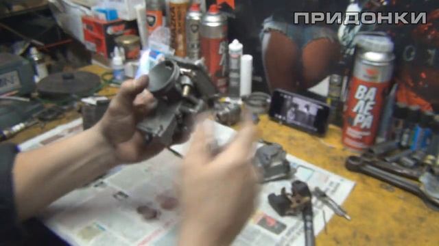 Ремонтируем карбюратор (MIKUNI) SUZUKI TS200R Изготовление самодельного винта качества из бронзы. смотреть онлайн