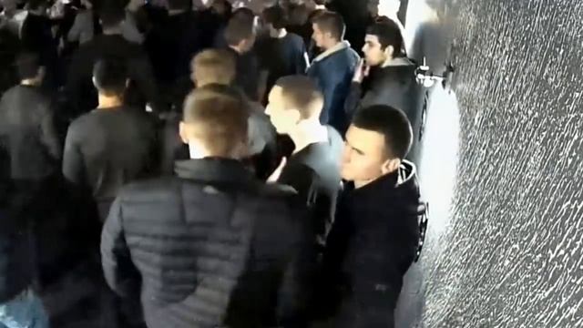 ДЕРЕВЕНСКИЕ РЕШИЛИ РАЗОБРАТЬСЯ С ДЕСАНТНИКАМИ: Но не учли всех последствий - что-то пошло не так! смотреть онлайн