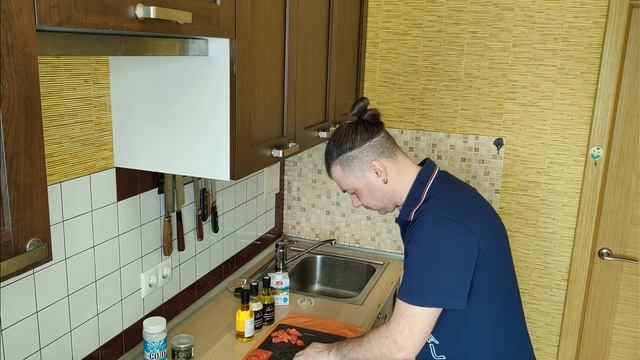 Паста с лососем и шпинатом в сливках. Это вкуснее твоих любимых макарон с сосиской. смотреть онлайн