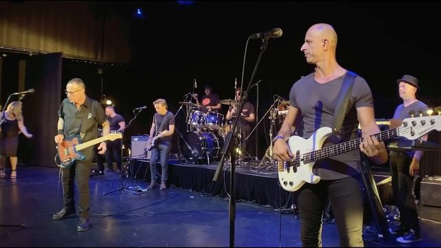 'SHOUT' (TEARS FOR FEARS) Cover by The HSCC.mp4 смотреть онлайн