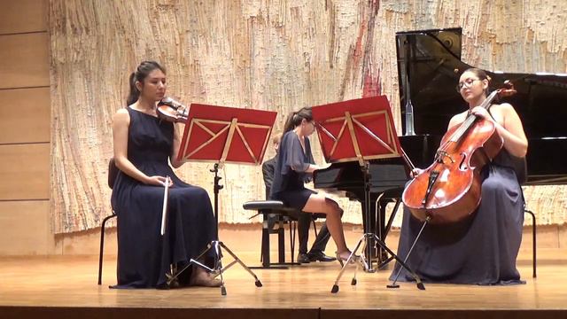 Sergei Rachmaninoff - Trio elegiaque No.1 in G moll смотреть онлайн
