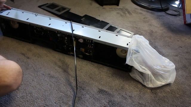 Takin' Shit Apart with Ron - Yamaha YSP-800 Soundbar смотреть онлайн