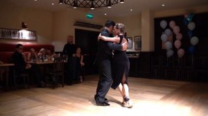 Luis Squicciarini, Evgenia Samoylova, improvise in Sochi Tango Academy milonga 13.09.2020