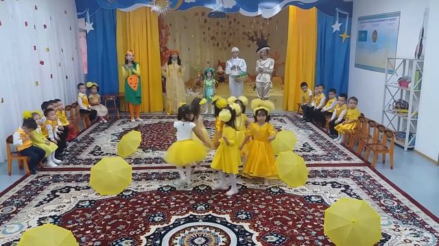 Осенний танец в садике смотреть онлайн