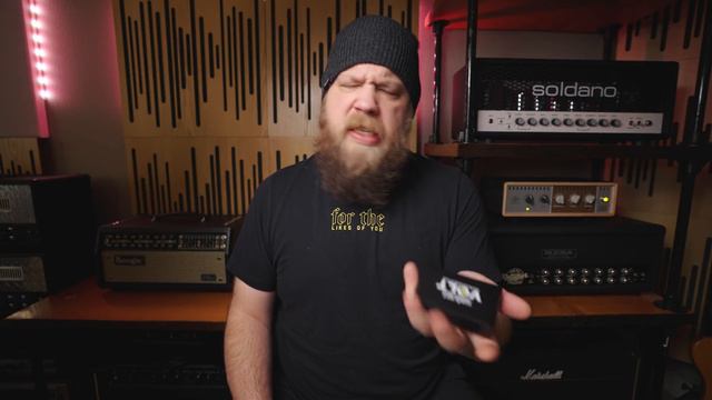 SO TINY! Ernie Ball Volt Power Supply! смотреть онлайн