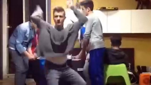 H.shake Jack Sorrentino смотреть онлайн