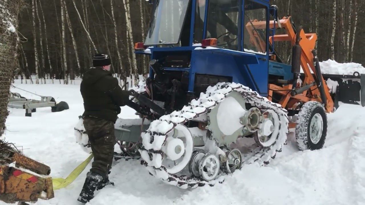 Засадили эвакуатор-Вытащил монстр МТЗ80 на гусеницах! смотреть онлайн