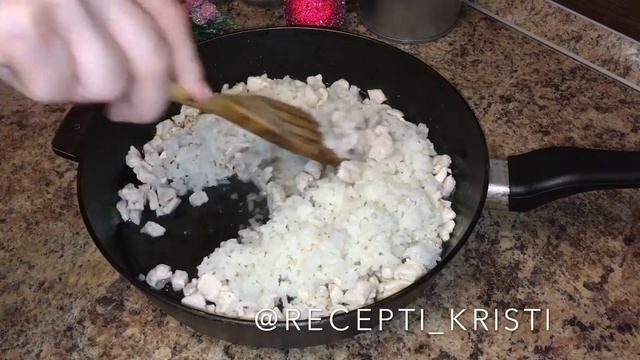 Печёные пирожки с курицей и рисом: рецепт от Foodman.club смотреть онлайн