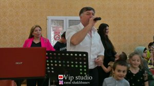 «Красивых девушек полным полно »  Красивая  песня