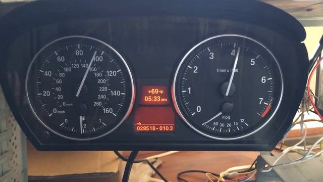 BMW E90 KOMBI Bench Setup.  No Error Lights.  No Needle Skip.