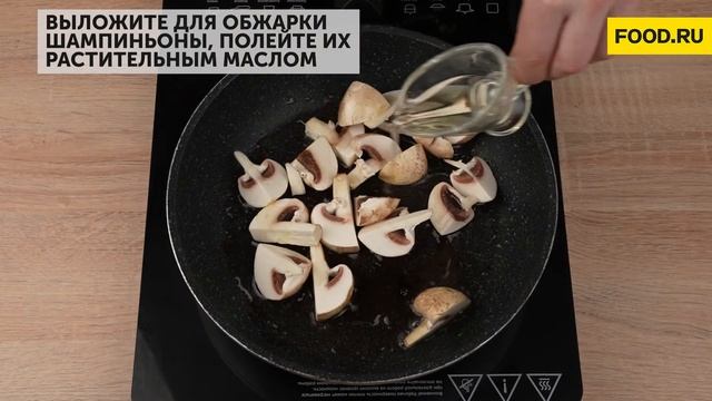 Теплый салат с копченой курицей и беконом | Рецепты Food.ru смотреть онлайн