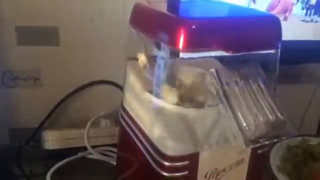 Обзор Ariete Pop Corn Popper Party Time смотреть онлайн
