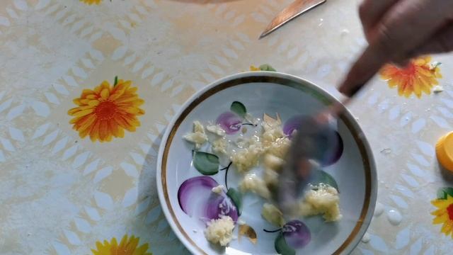 Вкусный куриный супчик с чесночными галушками. Попробуйте вам очень понравится. смотреть онлайн