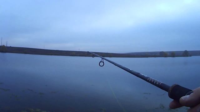 ОГРОМНЫЙ ОКУНЬ!!!! ТРОФЕЙ ГОДА. Ульяновск. Сущевка. Спиннинг. Обзор красивейшего водоема смотреть онлайн