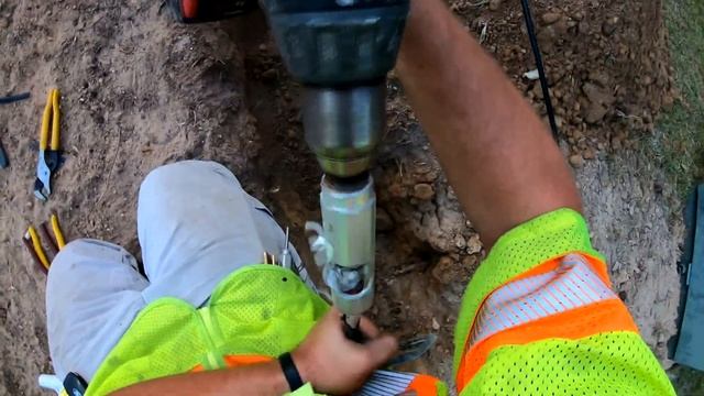 Cable Maintenance Tech - Splicing Hard Line Cable - Refer to Maintenance Call (Y6) смотреть онлайн