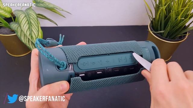 Sony SRS-XB23 - How To Remove The Speaker Grill смотреть онлайн