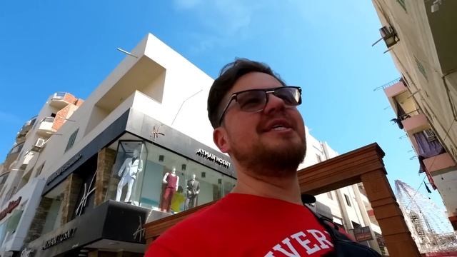 ХУРГАДА-ЕГИПЕТ/ОТРАВИЛСЯ/УЛИЦА ШИРАТОН/МЕСТНЫЕ ТАКСИСТЫ/ смотреть онлайн
