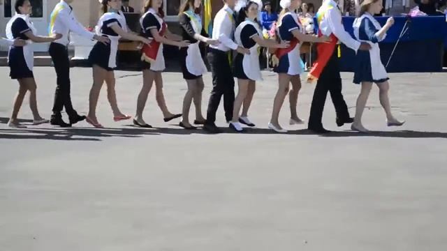 Вальс + Ламбада на последний звонок 2015 г.Хмельник 11 - А смотреть онлайн