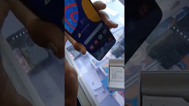 F02s- Samsung Galaxy смотреть онлайн