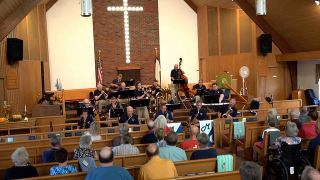 Moonlighters Big Band at BUMC-The Shadow of Your Smile смотреть онлайн
