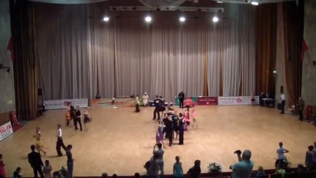 D класс Юниоры 2+1 1/2 финала латина смотреть онлайн