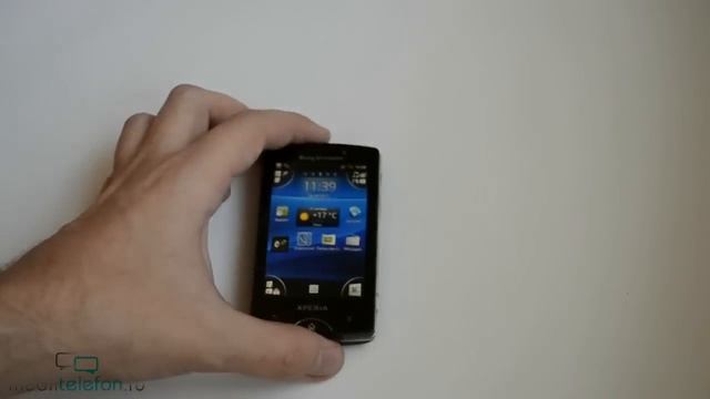 Сравнение Xperia Mini и Xperia Mini Pro, обзор