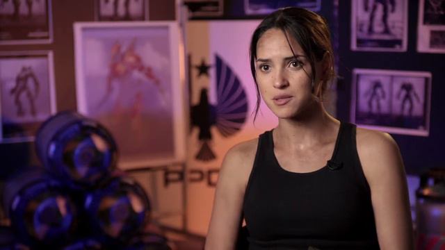 Pacific Rim Uprising - Itw Adria Arjona (Official video) смотреть онлайн