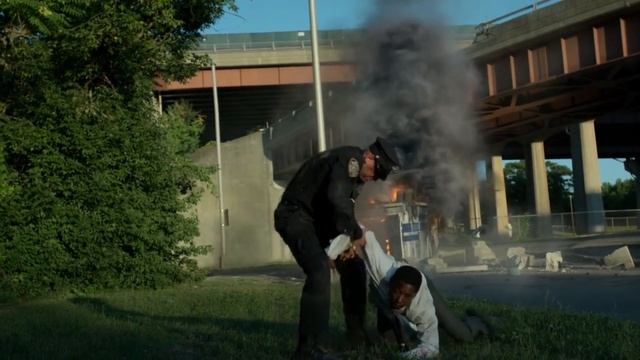 Marvels The Punisher 2x12 - Frank Castle saves detective смотреть онлайн