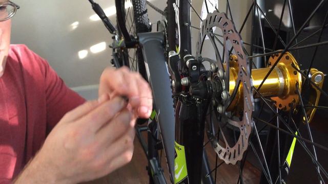 How To Adjust The Disk Brakes On The Merax Finiss Mountain Bike смотреть онлайн