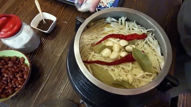 Бомбический борщ в афганском казане ! смотреть онлайн