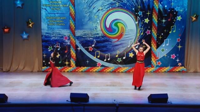 Дергачева Лина, Гурченко Екатерина В ритмах Испании смотреть онлайн