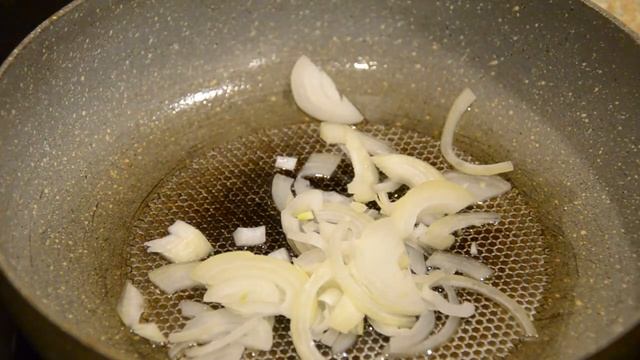 Фриттата (Frittata). Итальянский омлет с брокколи и сыром.