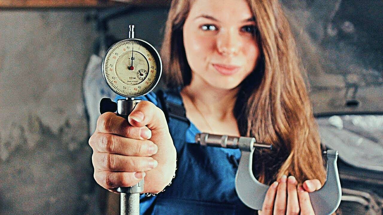 КАК ИЗМЕРИТЬ ЦИЛИНДРЫ? Учимся пользоваться нутромером и микрометром смотреть онлайн