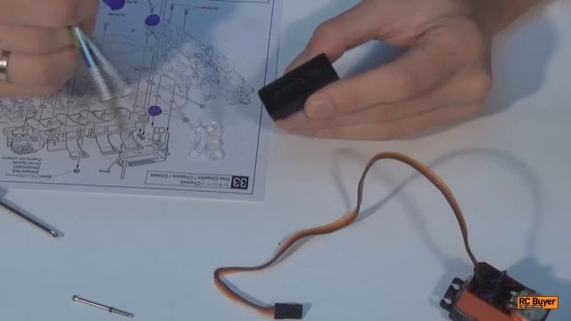 Как загерметить серво на радиоуправляемой модели (How to Waterproof Servo) смотреть онлайн