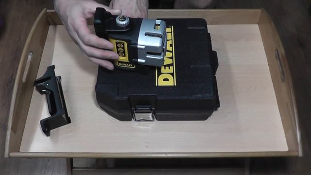 Обзор лазерного уровня DeWalt DW089K часть 1 смотреть онлайн