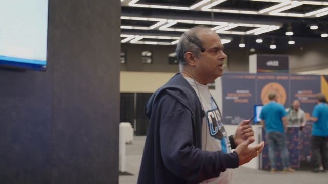 Cloud connected SQL Server 2022 | Data Exposed @ PASS Summit смотреть онлайн